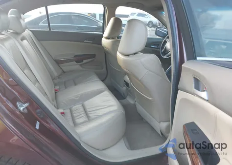 2010 Honda Accord 2.4 Ex-L from USA, damaged, VIN 1HGCP2F84AA005152